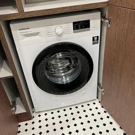 Dictumfactum Nest On Pikk Daire *