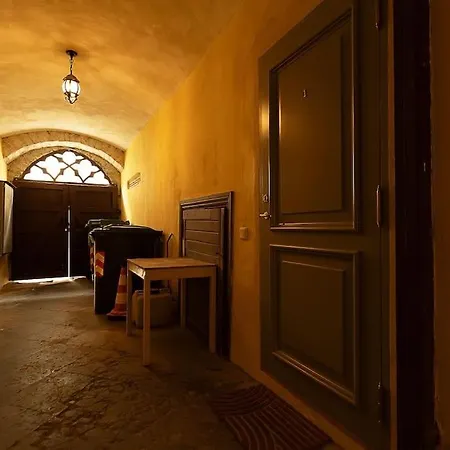 Daire Dictumfactum Nest On Pikk *