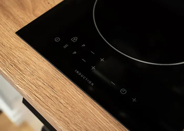 Dictumfactum Nest On Pikk *